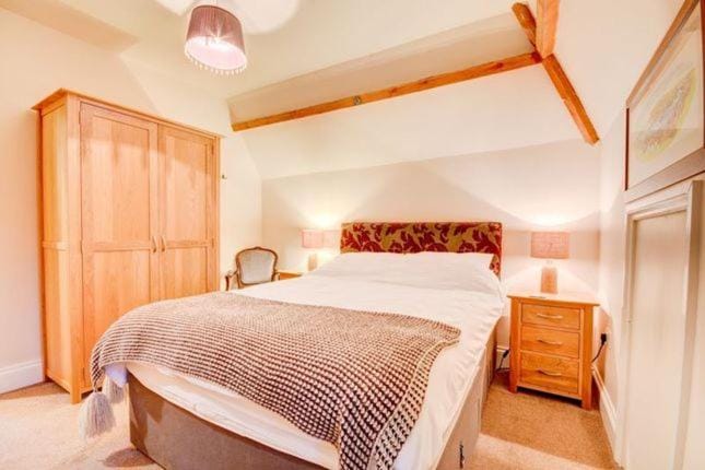 Sleepy Hollow Apartment in England