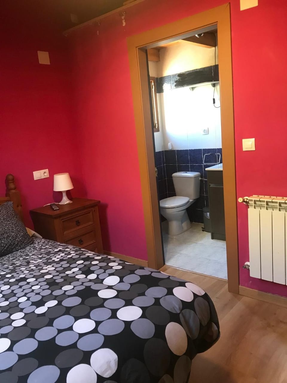 Photo of the whole room