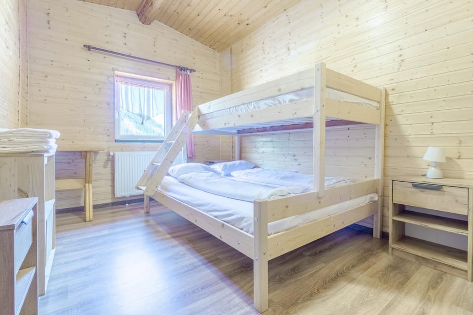 Resort 7 Crai - Cabana Tamas Chalet in Brașov County