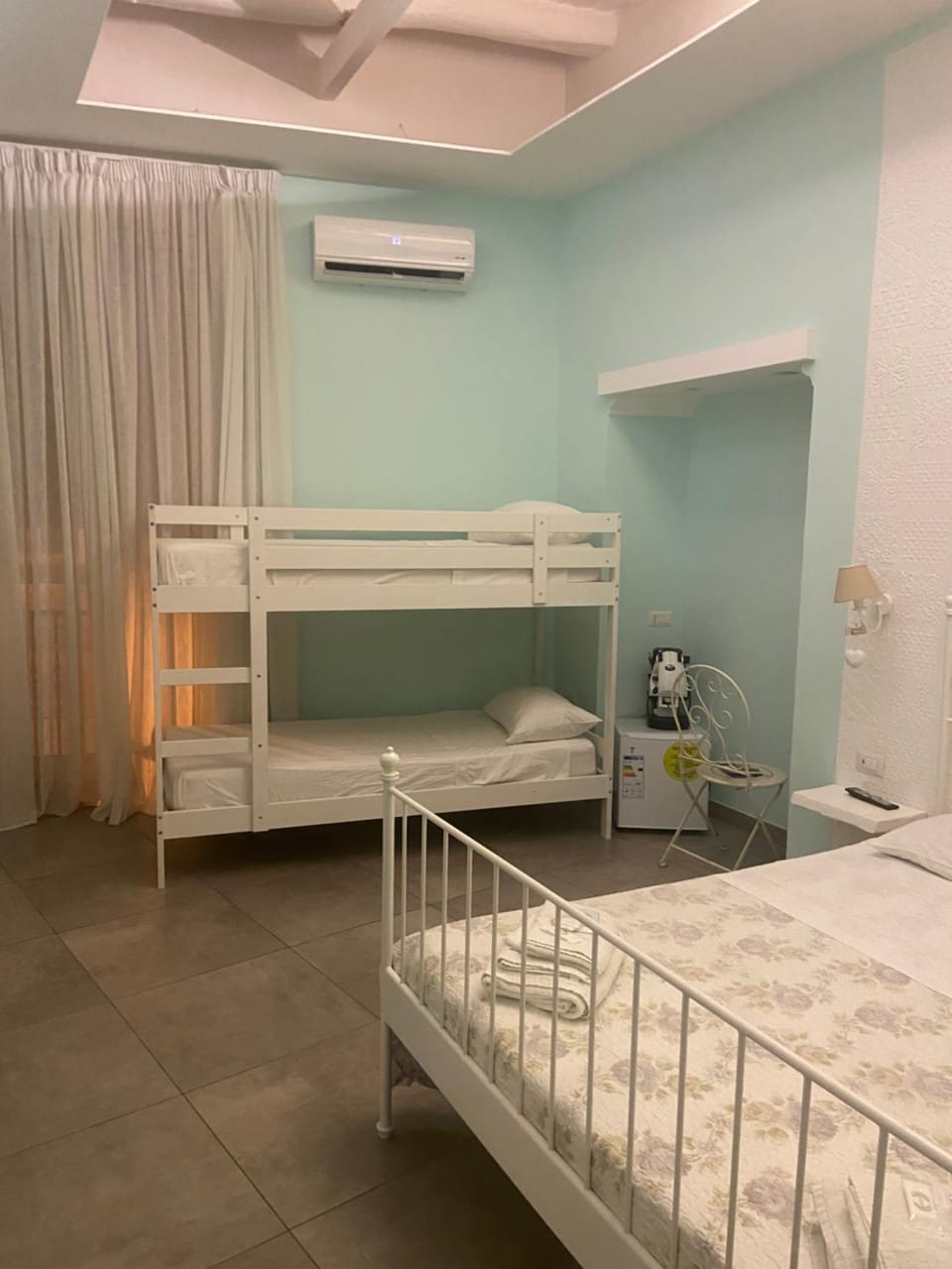 Beb la Gemma Bed and Breakfast in Naples