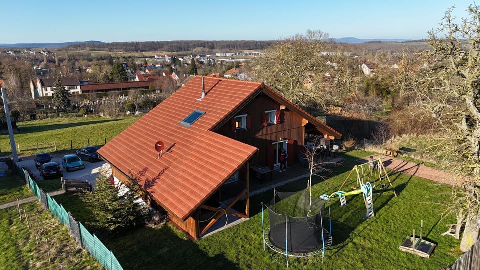 Le Chalet au vieux vignoble avec espace Sauna et Jacuzzi Chalet in Grand Est