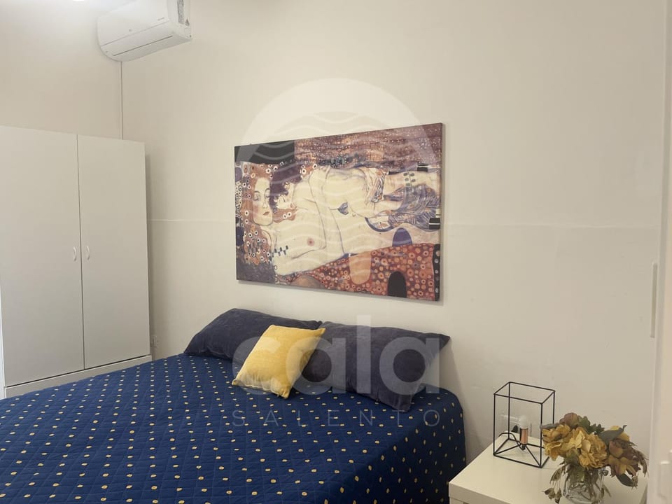 Bed, Photo of the whole room, Bedroom, air conditioner
