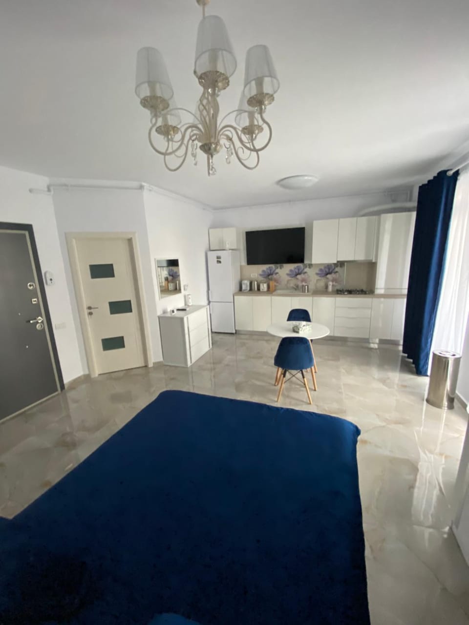Lotus Studios - Luxury Studio Apartment in Constanta