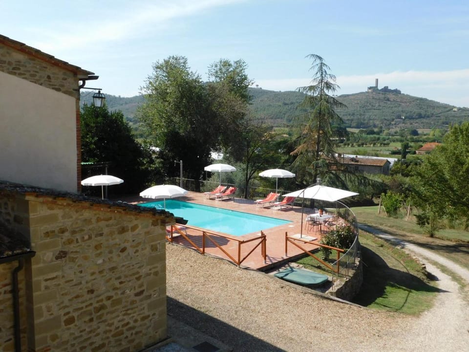 Spring, Day, Natural landscape, Mountain view, Pool view, Swimming pool, sunbed