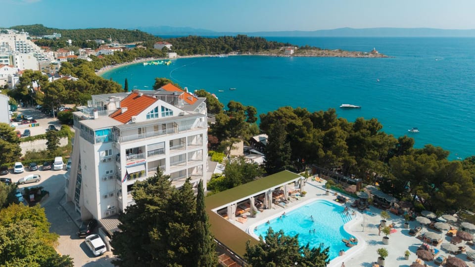 Seafront Apartment Silvija Apartment in Makarska