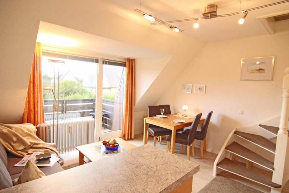 Henning 1 Stock Apartment in Wenningstedt-Braderup