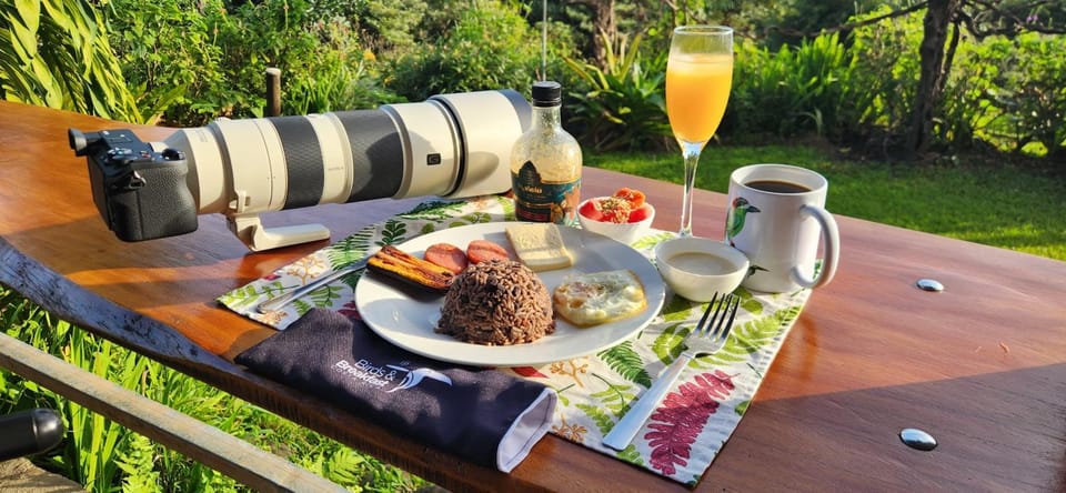 Birds & Breakfast Costa Rica Bed and Breakfast in Alajuela Province