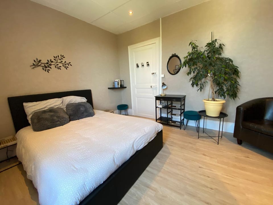 Chambre de la Poterie Vacation rental in Bourgogne-Franche-Comté