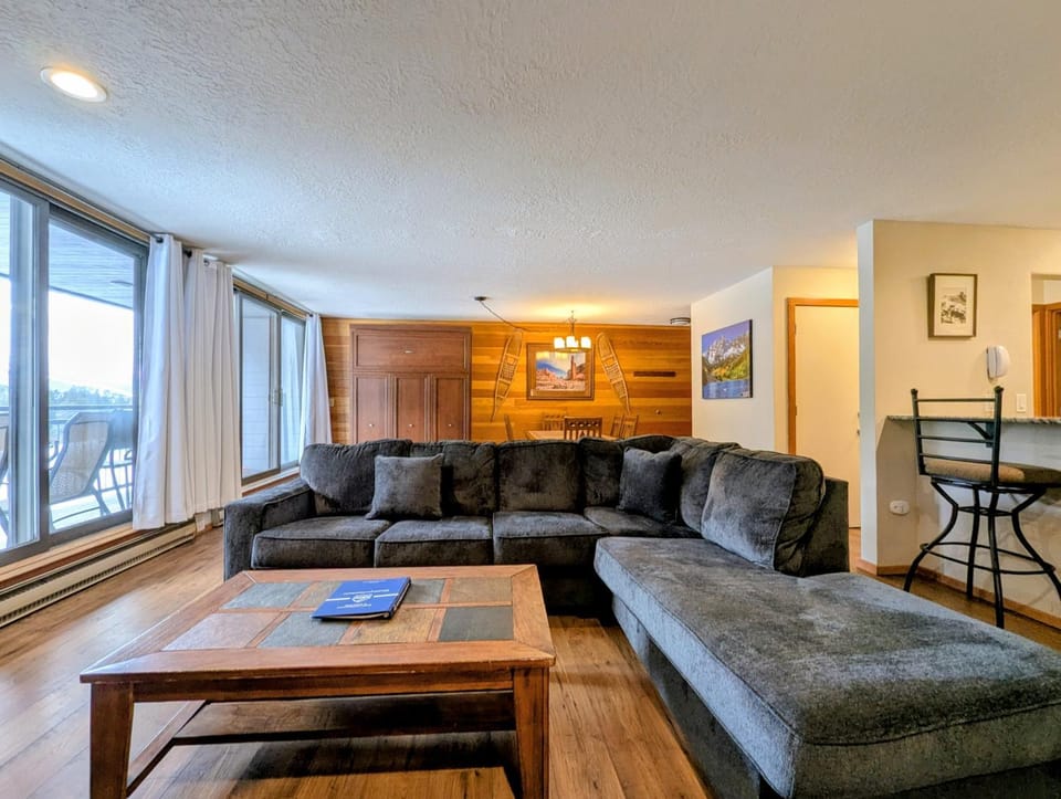 View (from property/room), Living room, Seating area, furniture