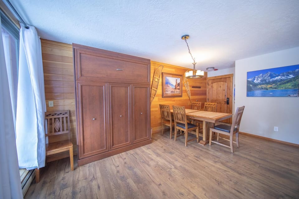 Montezuma 1770 by SummitCove Lodging in Colorado House in Keystone