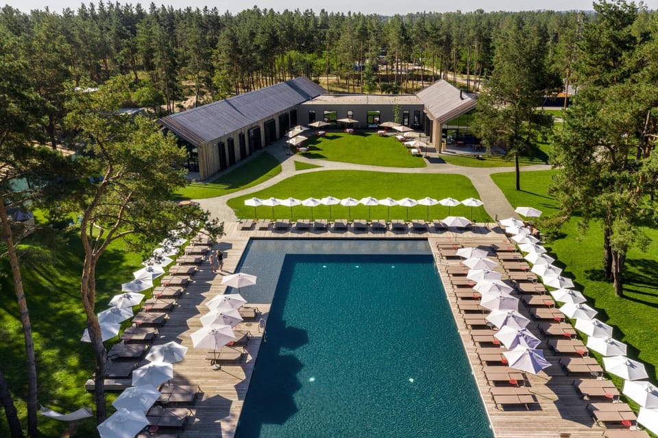 Natural landscape, Balcony/Terrace, Swimming pool
