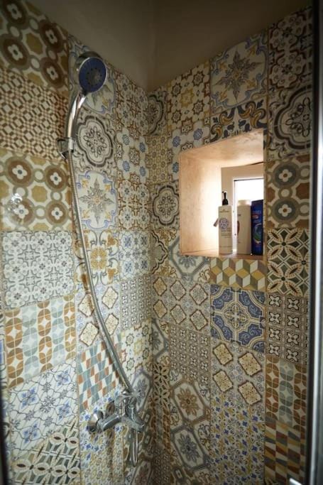 The Mini House Apartment in Decentralized Administration of the Aegean