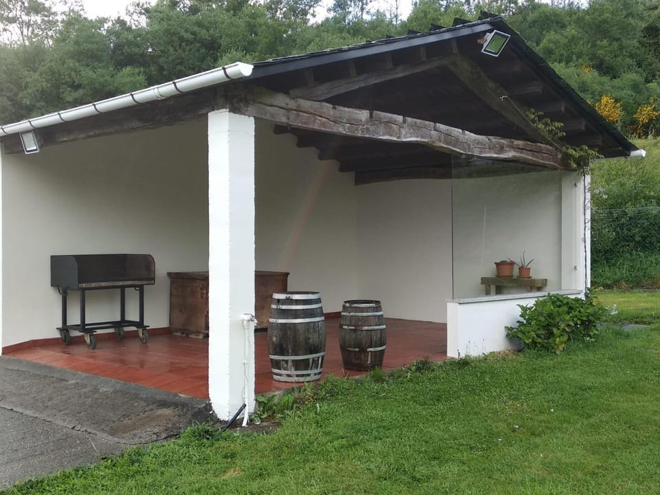 O abeiro de Buscalte House in O Eume