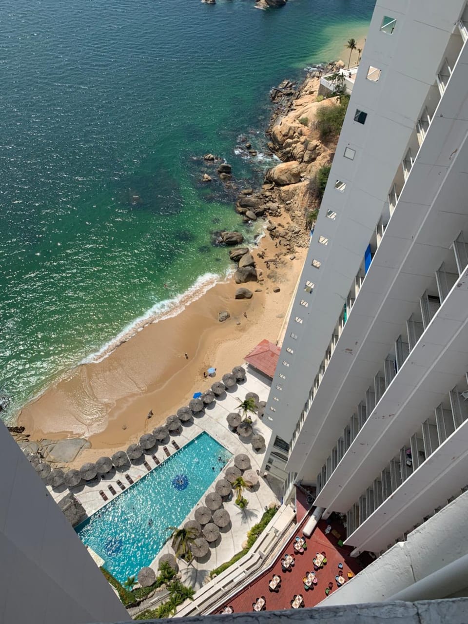 Bird's eye view, Pool view