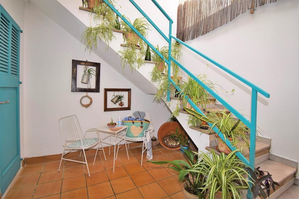 Patio, Garden, Balcony/Terrace, Balcony/Terrace, Seating area, Inner courtyard view