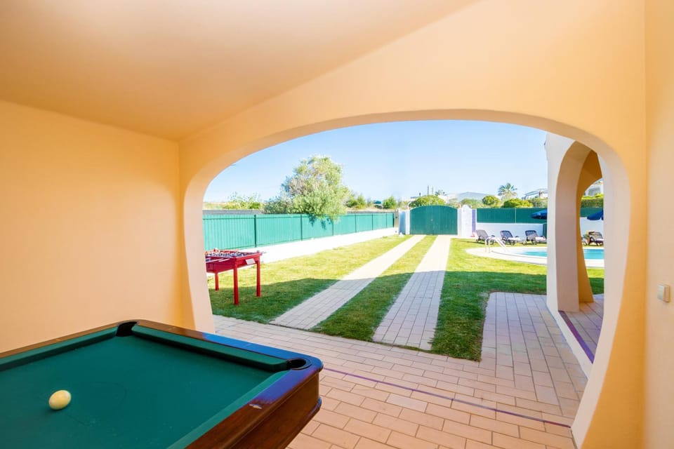 Property building, Game Room, Swimming pool