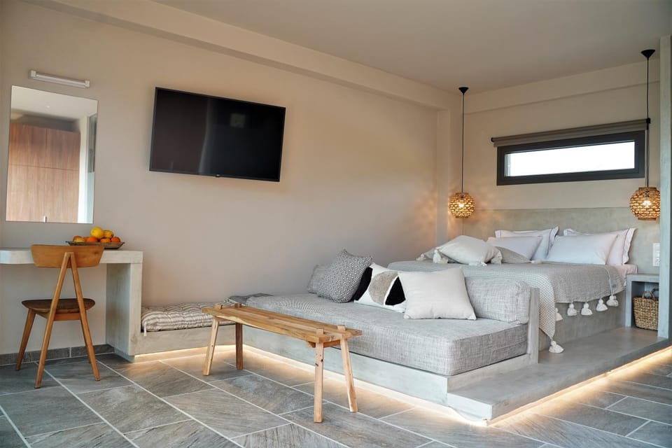 Communal lounge/ TV room, Living room, Photo of the whole room
