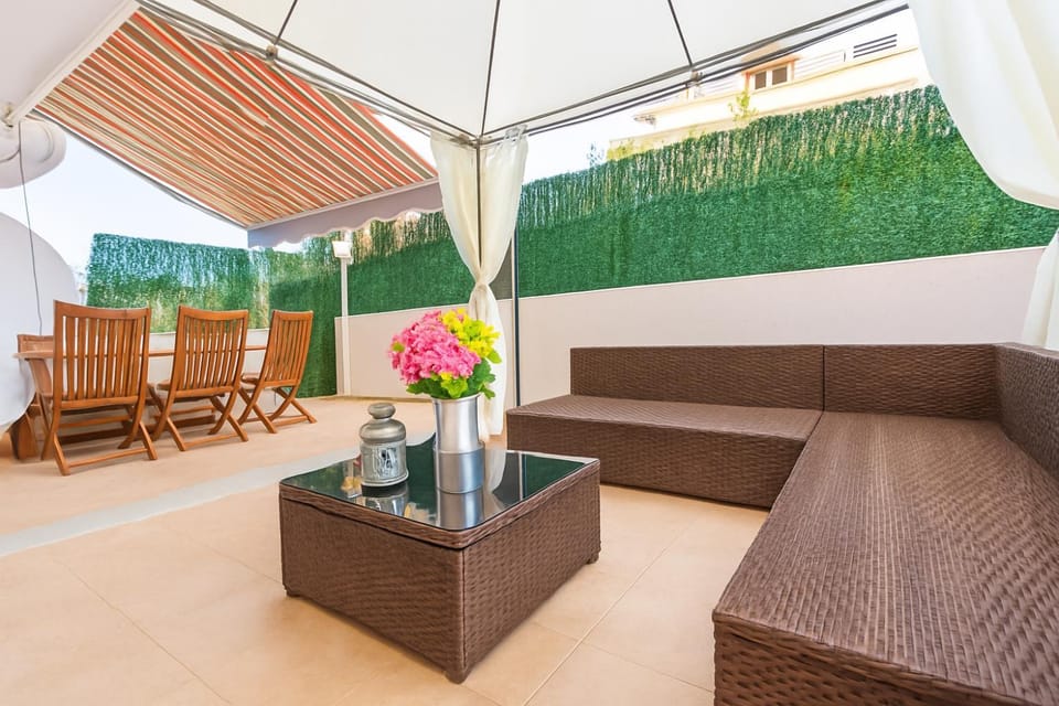 Patio, Balcony/Terrace