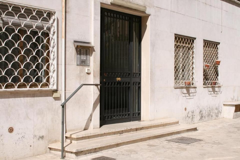 Vatican City Accommodation Bed and Breakfast in Rome