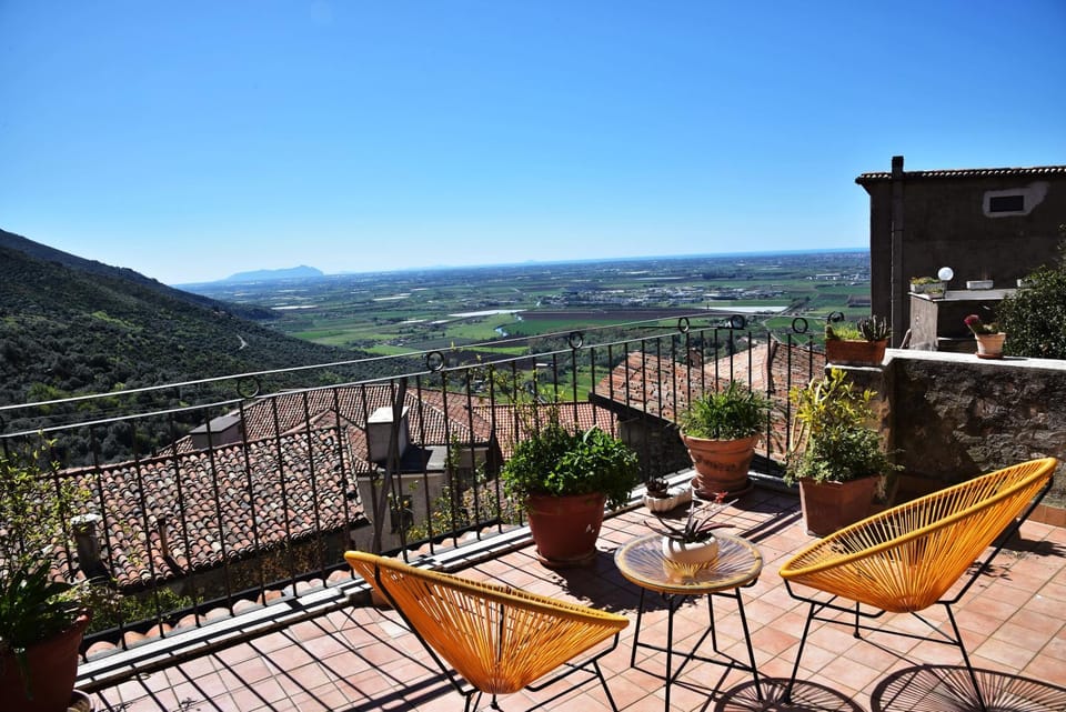 Balcony/Terrace, Balcony/Terrace
