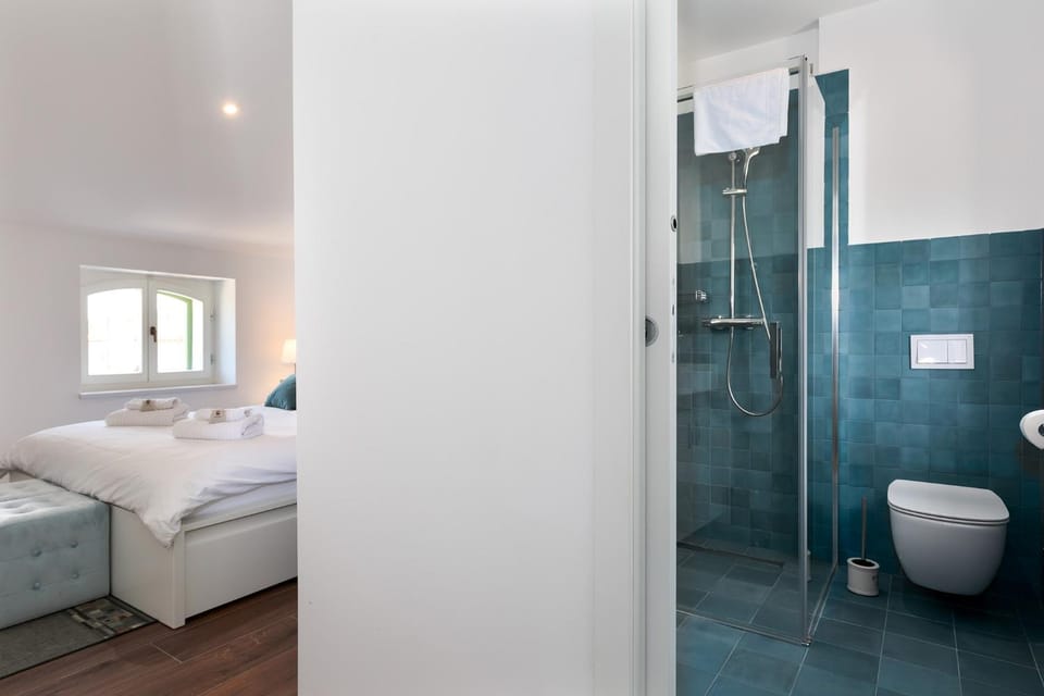 Bathroom, Bedroom