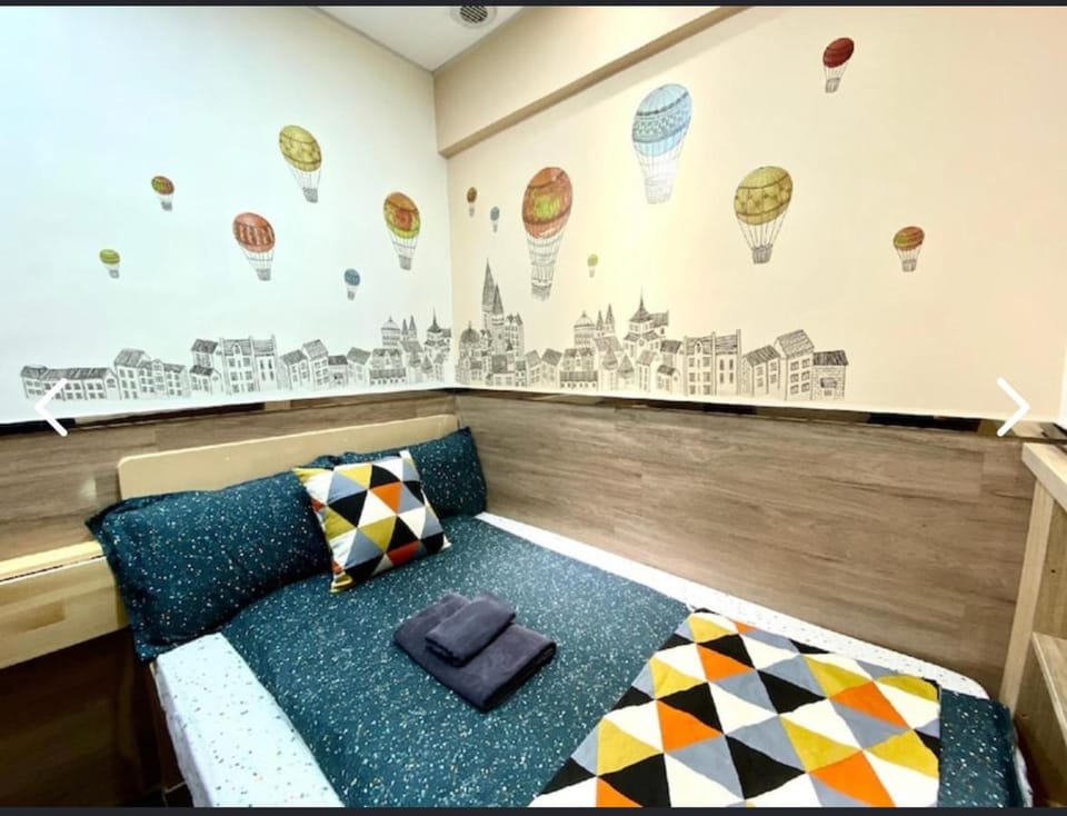 Royal Paris Guest House 皇家巴黎賓館 Inn in Hong Kong