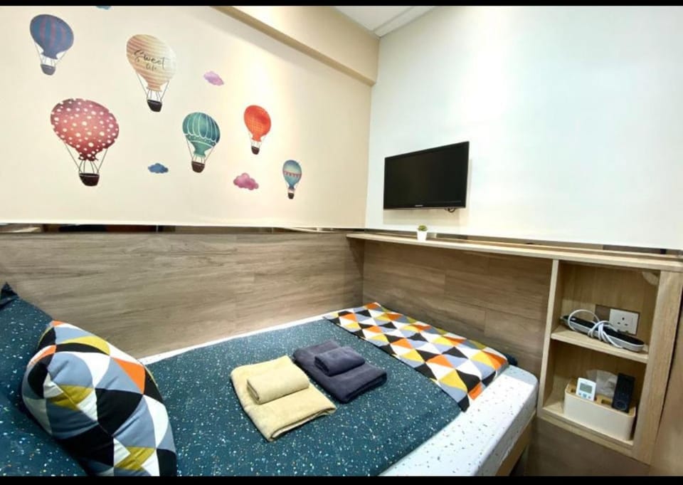 Royal Paris Guest House 皇家巴黎賓館 Inn in Hong Kong