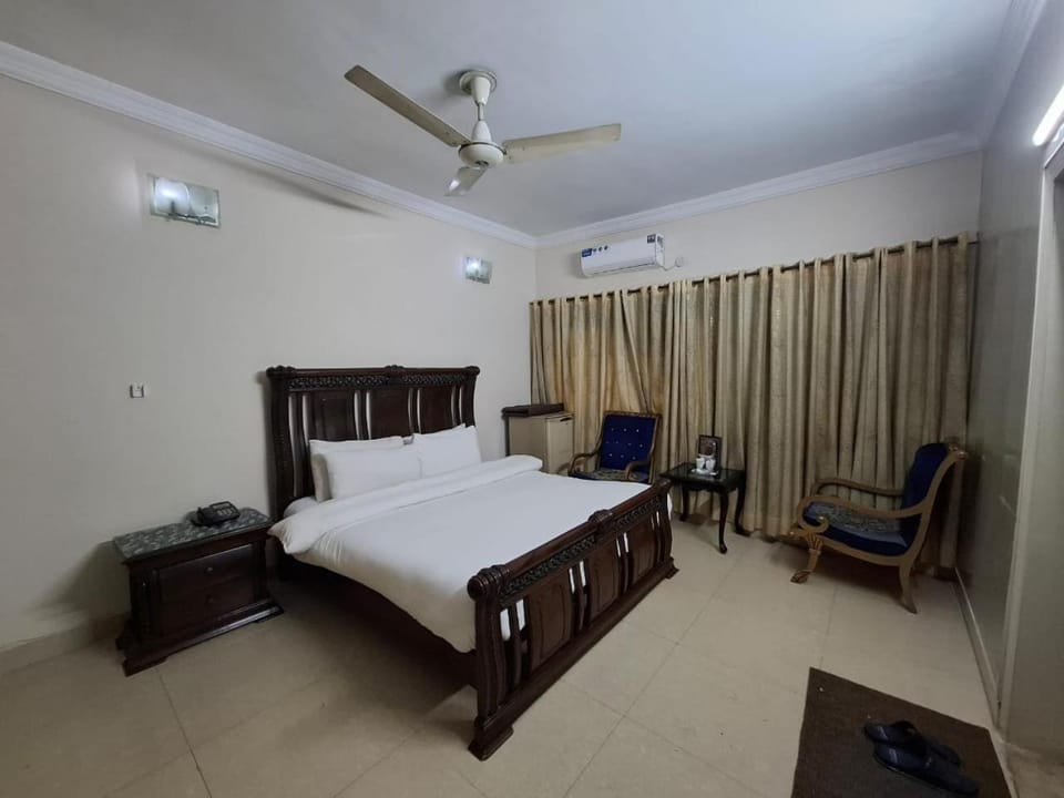 ButtLodges - 1 Hotel in Islamabad