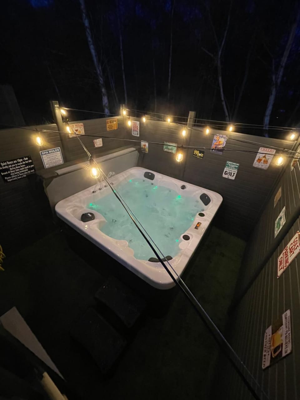 Tigers Wood - 2 bed hot tub lodge with free golf, NO BUGGY Villa in England