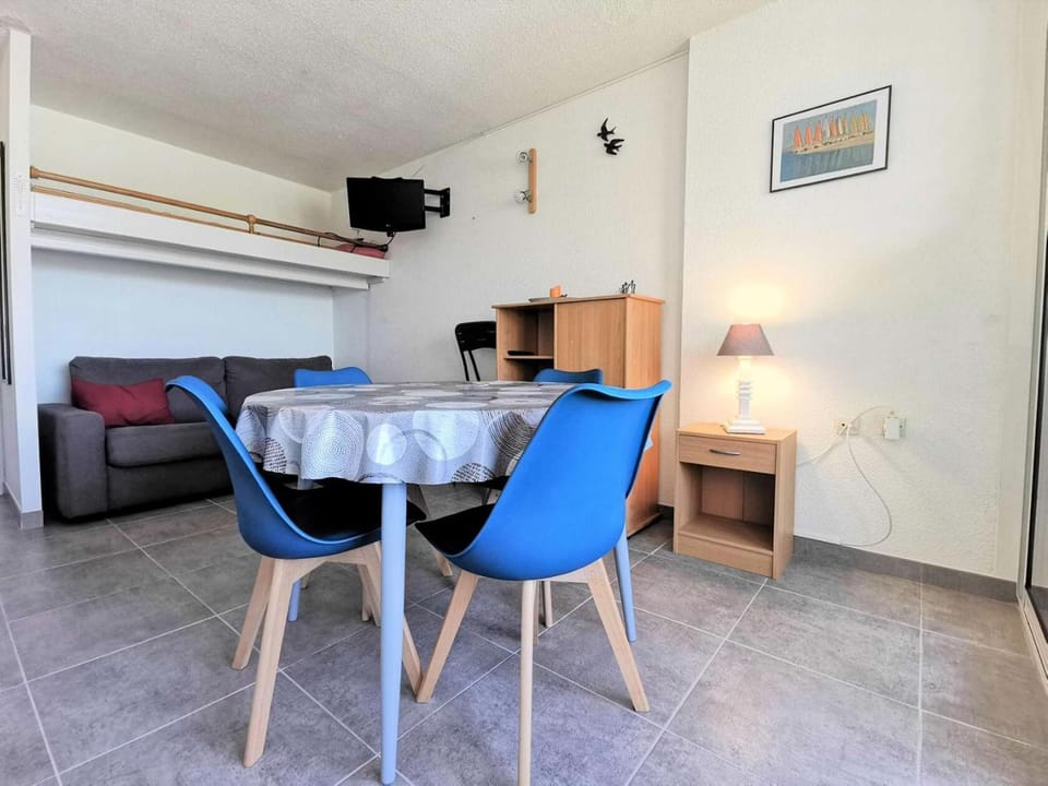 Résidence Terrasses De La Mediterranee 3 - APPT T2 CAB OU MEZZ 4 couchages PORT LEUCATE MAE-5434 Apartment in Leucate