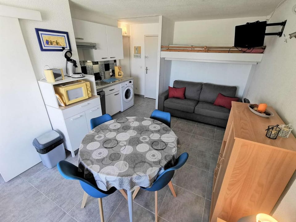 Résidence Terrasses De La Mediterranee 3 - APPT T2 CAB OU MEZZ 4 couchages PORT LEUCATE MAE-5434 Apartment in Leucate