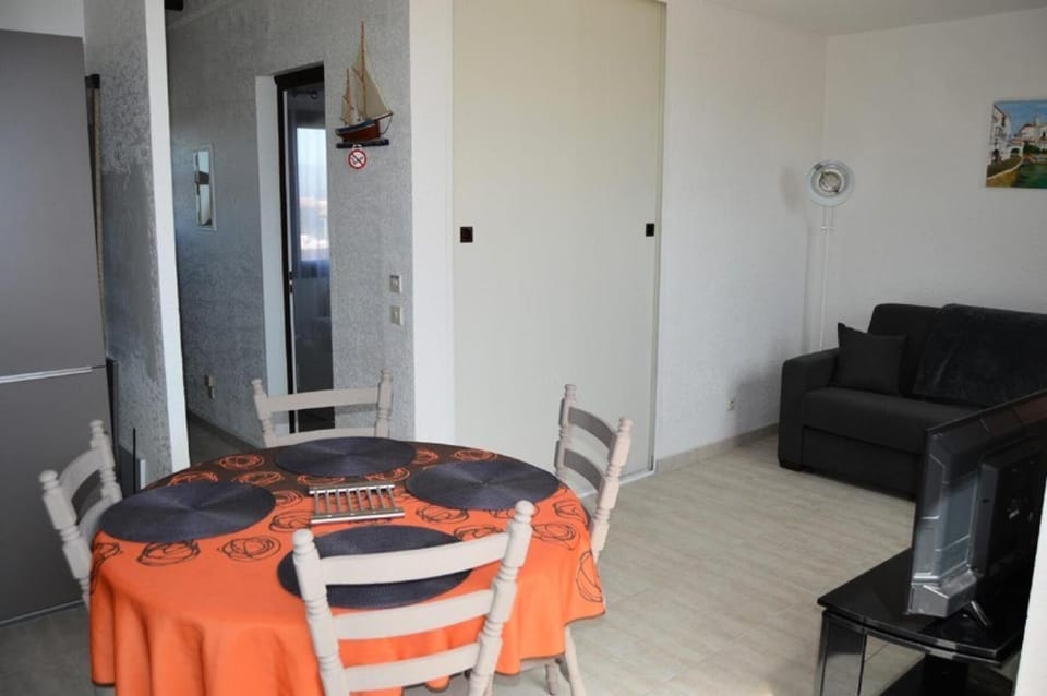 Résidence Maisons De La Mer 2 - Magnifique appartement avec vue sur mer pour 4 personnes à Port Leucate. Réf: 1MM2_254 MAE-6024 Apartment in Leucate