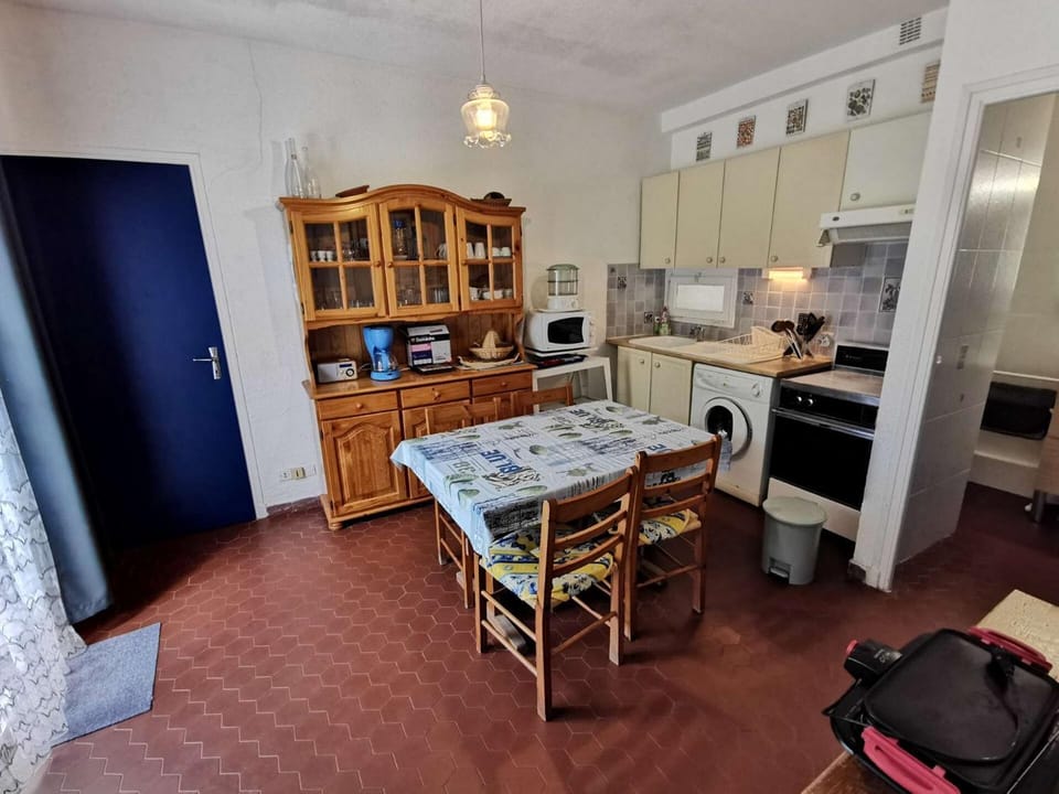 Résidence Les Zodiaques - Appartement 3 Pièces 5 couchages PORT LEUCATE. Réf: 1ZOD_C2 MAE-6094 Apartment in Le Barcarès