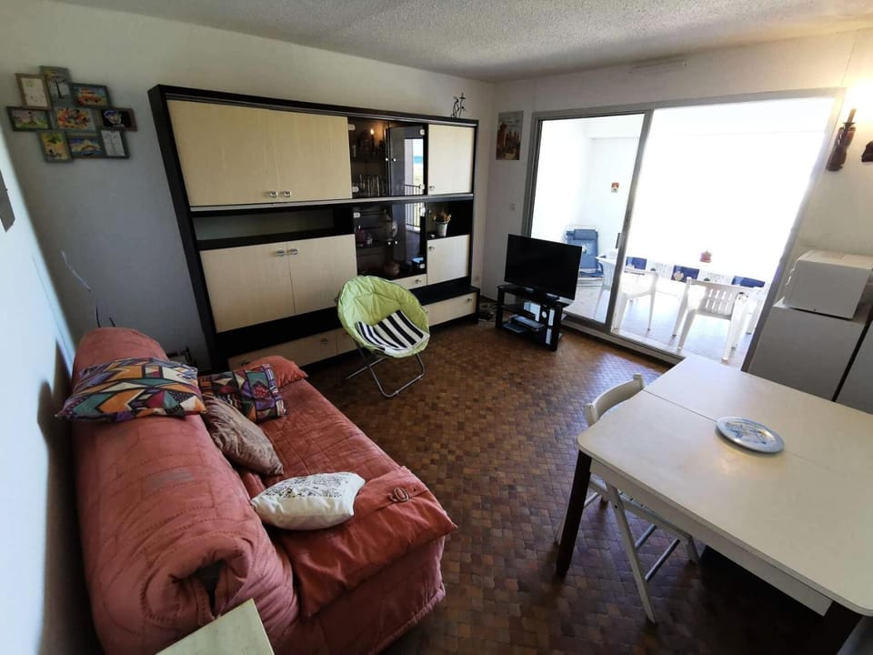 Résidence Les Aigues Marines - Confortable appartement trois pièces face à la mer pour 6 personnes à Port Leucate. Réf: 1AM_256 MAE-6354 Apartment in Le Barcarès