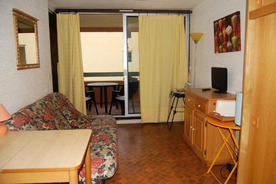Résidence Cote D'oc - STUDIO 4 PERSONNES 4 couchages PORT LEUCATE. Réf: 2CO_4A MAE-6374 Apartment in Leucate