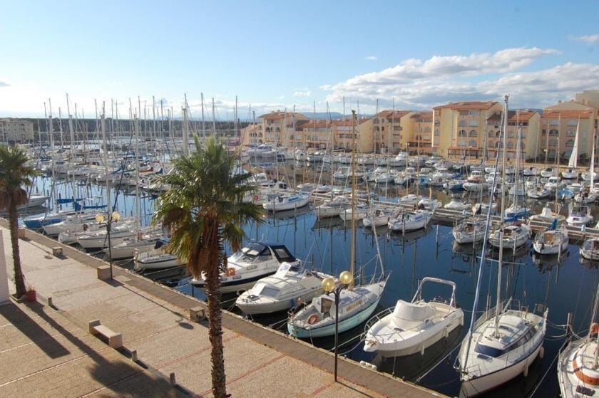Résidence Karukera - STUDIO 2 PERSONNES 3 couchages PORT LEUCATE MAE-6424 Apartment in Leucate