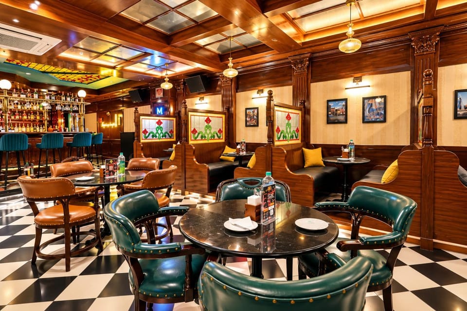 Restaurant/places to eat, Seating area