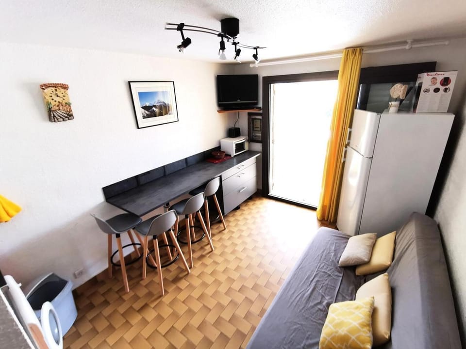 Résidence Equateur - APPT T2 CAB OU MEZZ 6 couchages PORT LEUCATE. Réf: 2MS3_203 MAE-6914 Apartment in Leucate