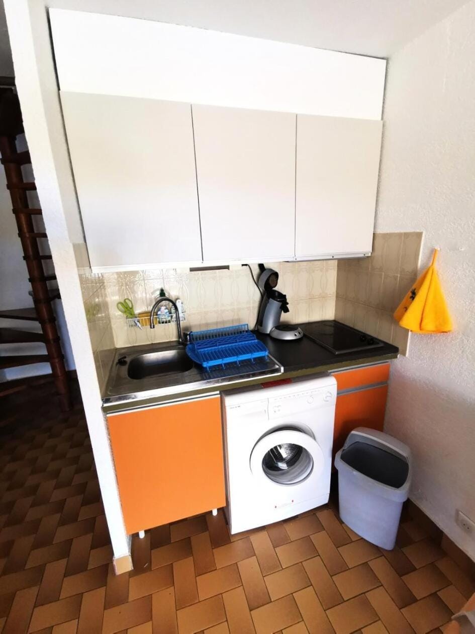 Résidence Equateur - APPT T2 CAB OU MEZZ 6 couchages PORT LEUCATE. Réf: 2MS3_203 MAE-6914 Apartment in Leucate