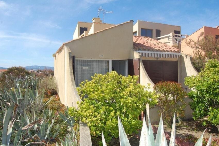 Résidence Maisons De La Mer 1 - Magnifique studio rénové pour deux personnes en front de mer à Port Leucate. Réf: 1MM1_91 MAE-6954 Apartment in Le Barcarès