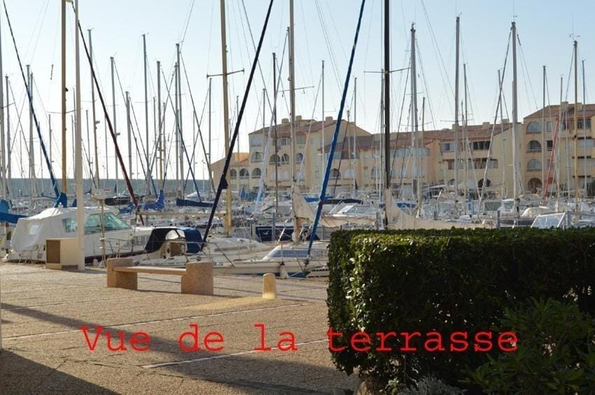 Résidence Karukera - 2 Pièces 4 couchages PORT LEUCATE. Réf: 5KAR_37B2 MAE-6974 Apartment in Leucate
