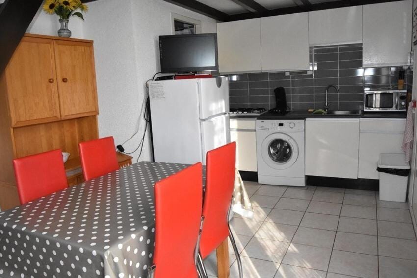 Résidence Equateur - APPT T2 CAB OU MEZZ 5 couchages PORT LEUCATE. Réf: 2MS3_32 MAE-7124 Apartment in Leucate