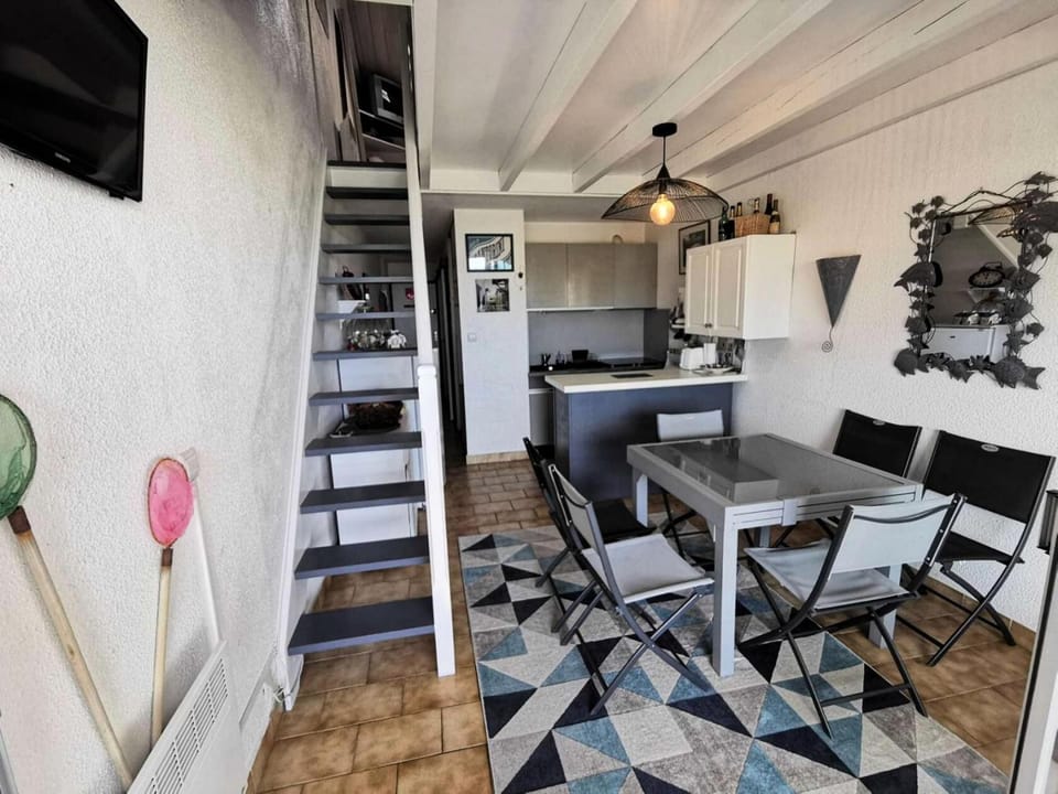 Résidence Le Mykonos - APPT T2 CAB OU MEZZ 6 couchages PORT LEUCATE. Réf: 2MYK_15C MAE-7254 Apartment in Leucate