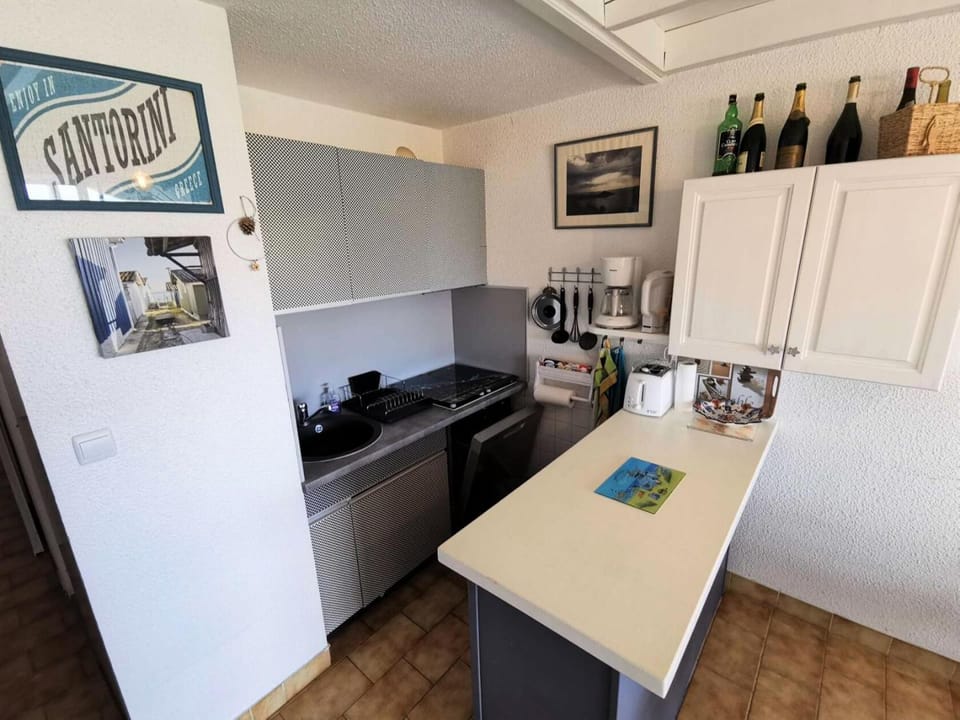Résidence Le Mykonos - APPT T2 CAB OU MEZZ 6 couchages PORT LEUCATE. Réf: 2MYK_15C MAE-7254 Apartment in Leucate