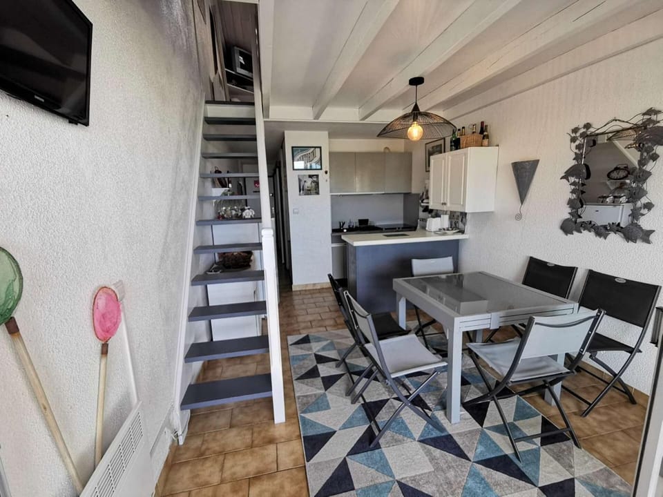 Résidence Le Mykonos - APPT T2 CAB OU MEZZ 6 couchages PORT LEUCATE. Réf: 2MYK_15C MAE-7254 Apartment in Leucate