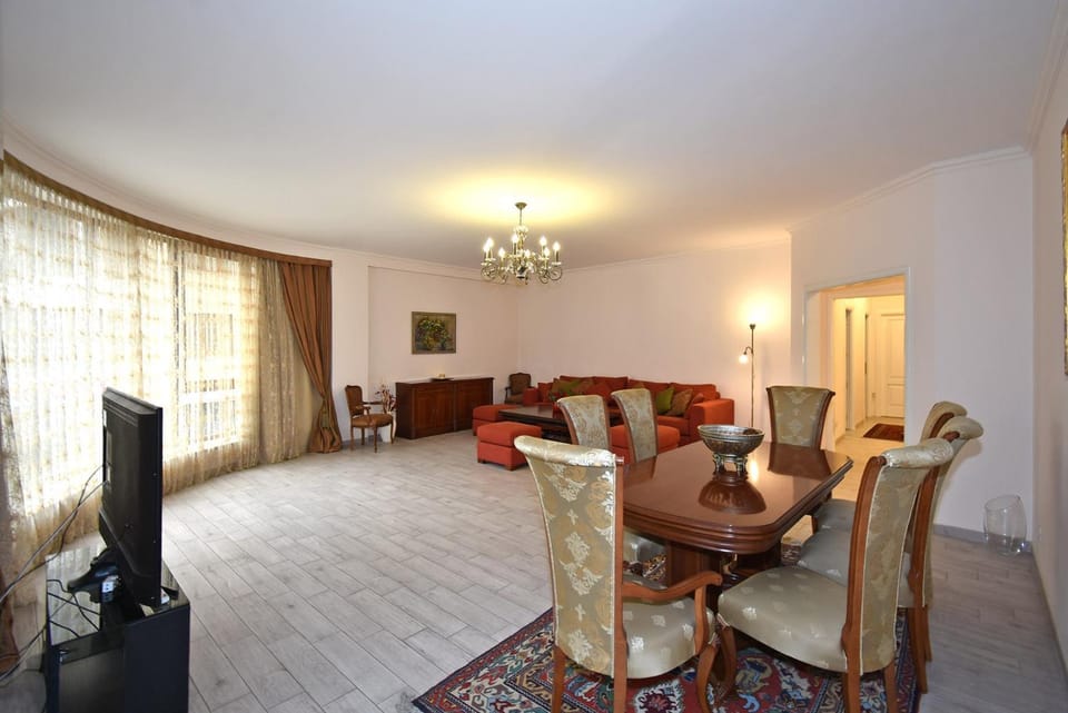 Aram Street, 2 bedrooms Beautiful, Modern apartment DI723 Apartment in Yerevan