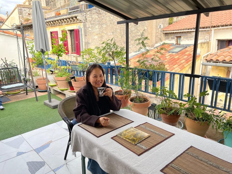 Loft Apartment , La Terrasse Centre Ville d'Arles, Bed and Breakfast in Arles