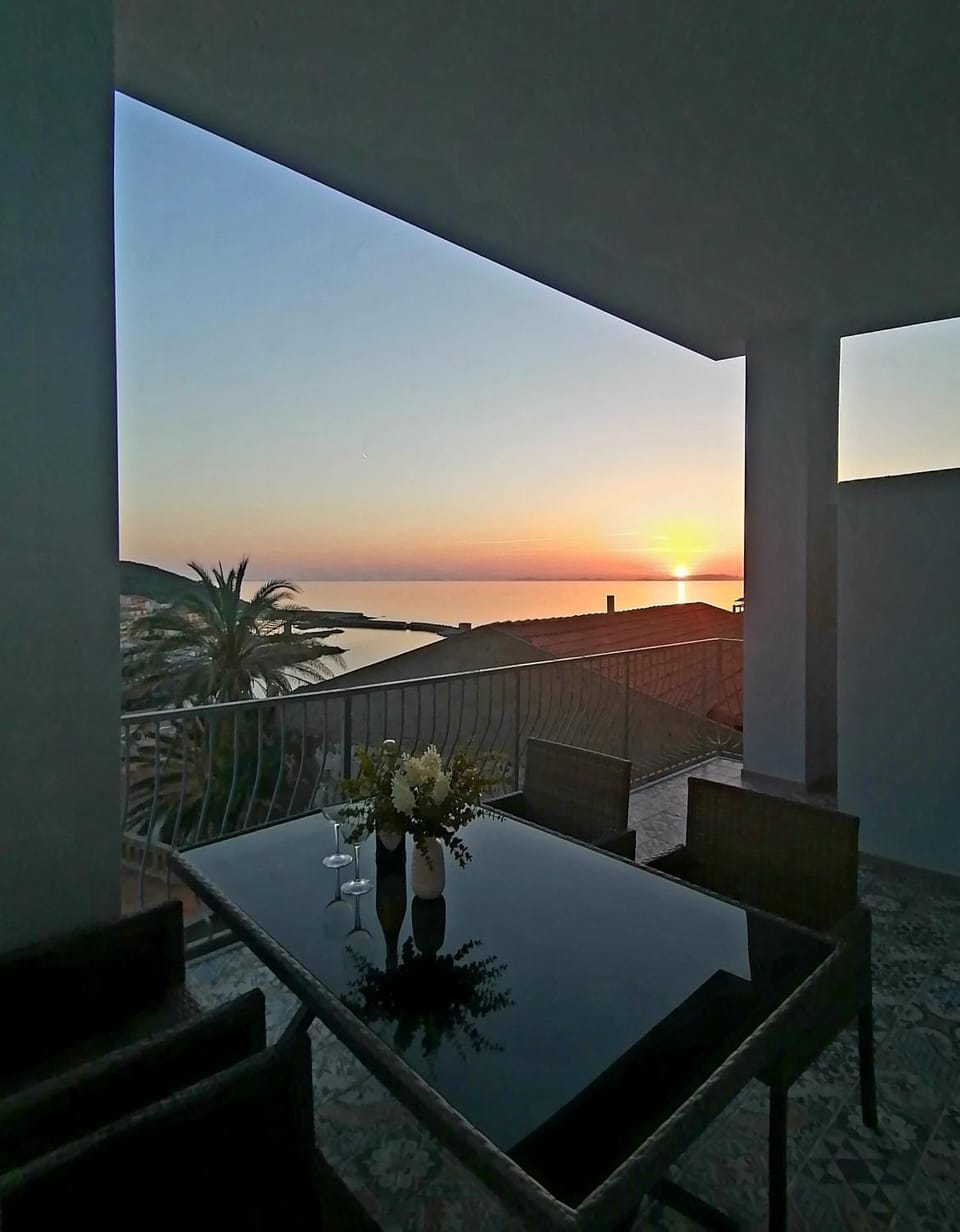 Balcony/Terrace, Sea view, Sunset