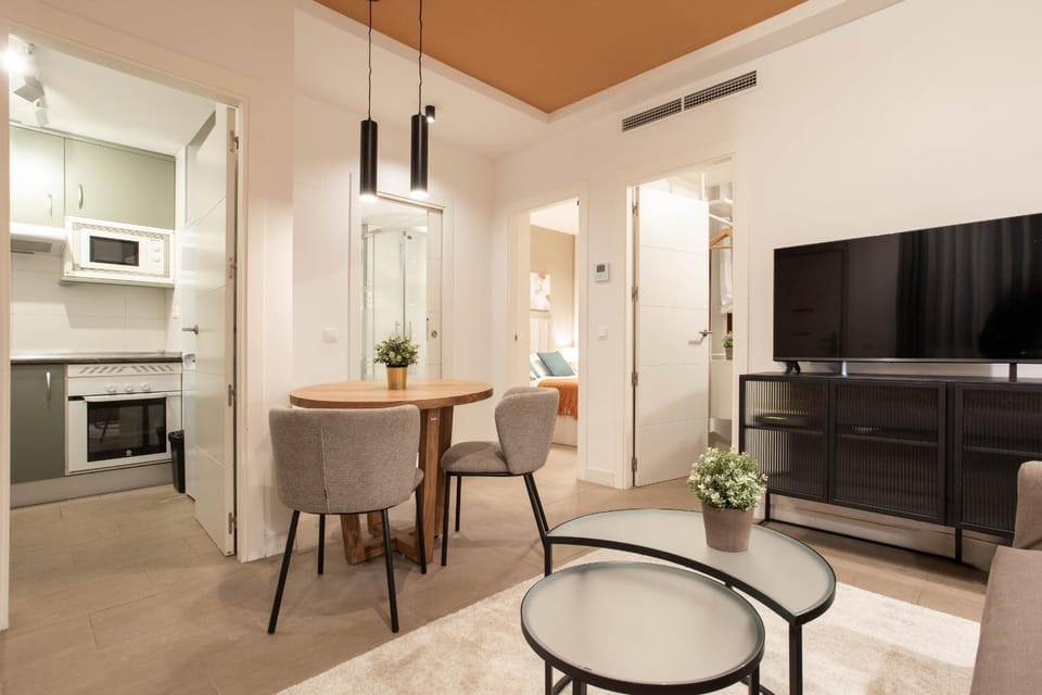 Communal lounge/ TV room, Living room