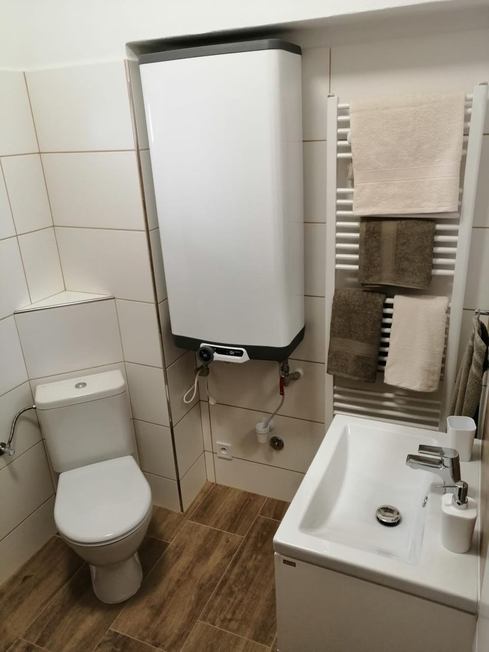 Toilet, Bathroom